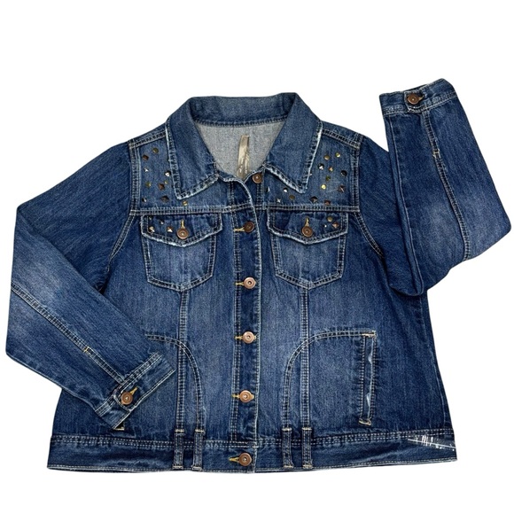 Reitman’s Denim 4 Pocket Trucker Style Jean Jacket with metal stud detail 1X - Picture 9 of 13